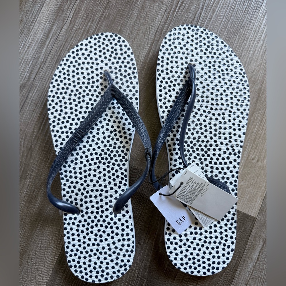 GAP Navy and White Polka Dot Women's Flip Flops